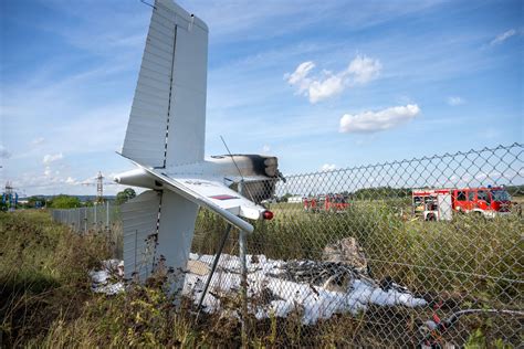 Bayern Kleinflugzeug stürzte ab Pilot stirbt