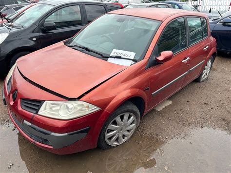 John Pye Vehicle Auctions Location North Woolwich 2007 RENAULT