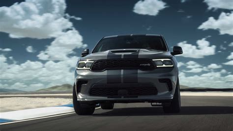 1000 Hp Hellcat Durango Drag Races 710 Hp Stock Suv Annihilation Follows Autoevolution