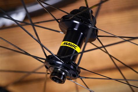 Review Mavic Ksyrium 30 Disc Wheelset Road Cc