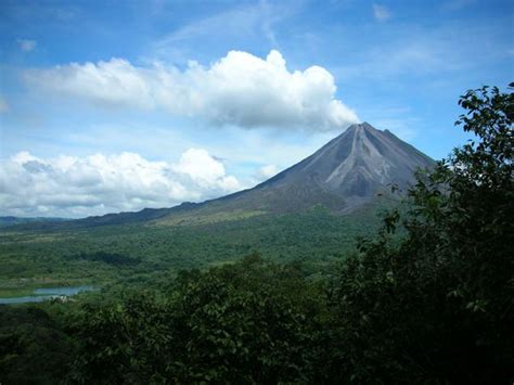 The Arenal Volcano Eruption of 1968