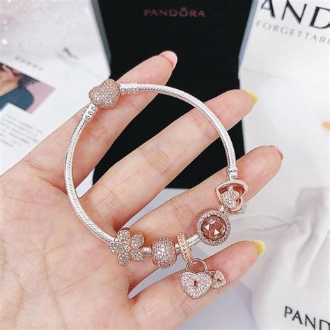 Vòng Tay Pandora s925 100 charms Pinke Bằng Bạc Sterling Kèm Hộp Quà