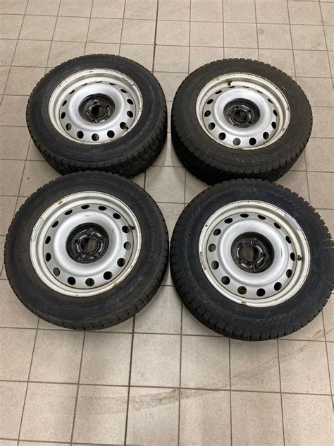 Citroen JUMPY Vinterhjulsett 205 65 R16 Nokian Hakkapeliitta CR4 FINN