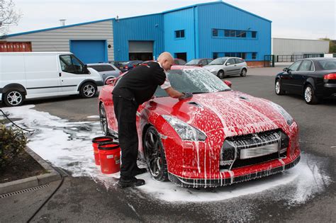 How to Wash a your car: How to wash a Car