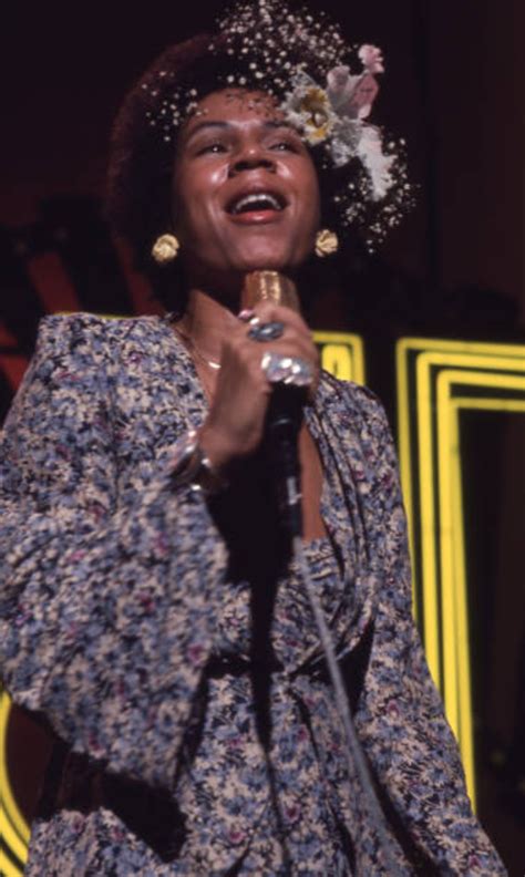 Minnie Riperton Mahalia Jackson Old School Fashion Soul Train