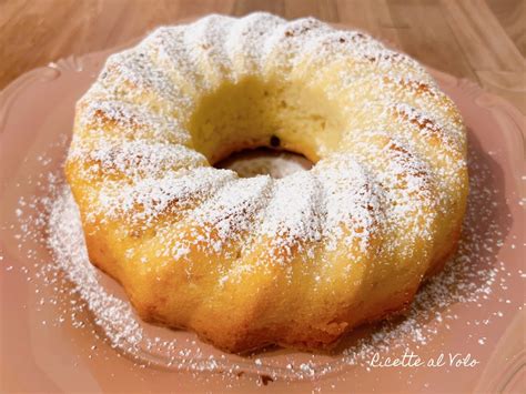 Ciambellone Allo Yogurt Con Gocce Di Cioccolato 3 Uova Ricette Al Volo