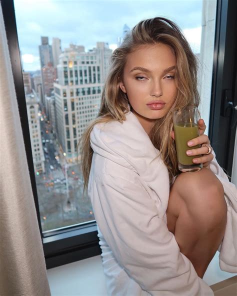 Romee Strijd On Instagram Monday MOOD Romee Strijd Vogue Beauty