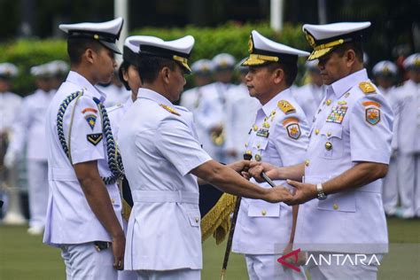 Pangkoarmada Ri Lantik Laksda Tni Hersan Jadi Pangkoarmada Iii Antara