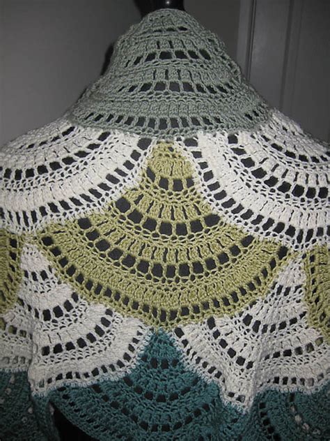 Ravelry Jillwatling S Lake Of Menteith Shawl