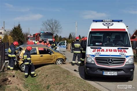 ZRĘCIN Wypadek samochodowy na ulicy Żegleckiej Kierująca była pijana