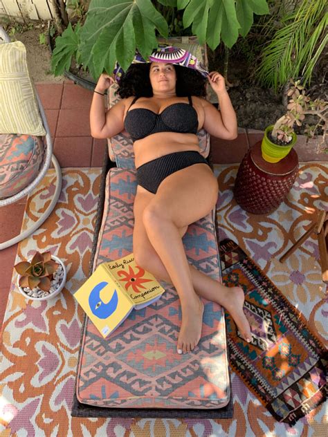 7 Hot Sexy Justina Blakeney Bikini Pics