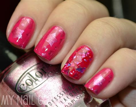 My Nail Graffiti: China Glaze Fuchsia Fanatic + Nail Art