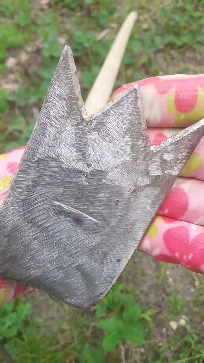 ТЯПКА садовая ТРЕЗУБЕЦ для клумб и сорняков - YouTube