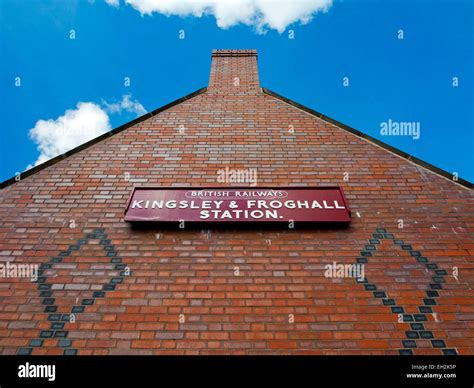 Froghall hi-res stock photography and images - Alamy