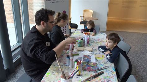 Baie Saint Paul Activités Et Expositions Au Musée Dart Contemporain