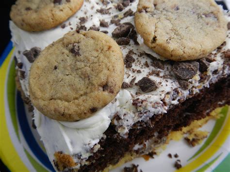 Lizs Livelihood Chocolate Chip Cookie Dough Cake