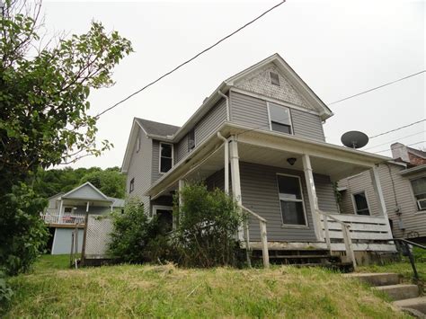 Chester, WV Real Estate - Chester Homes for Sale | realtor.com®