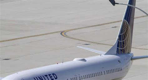 Passenger Who Was Dragged Off Jetliner Settles With United