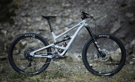 Yt Capra Core Brings Affordable Aluminum To Mm Enduro Bike