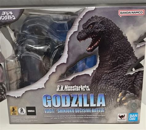 S H Monsterarts Godzilla Shinjuku Decisive Battle Figure Bandai