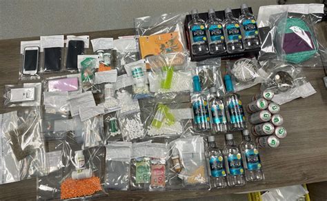 Rcmp Seize Large Amount Of Illicit Pills Arrest Four Individuals