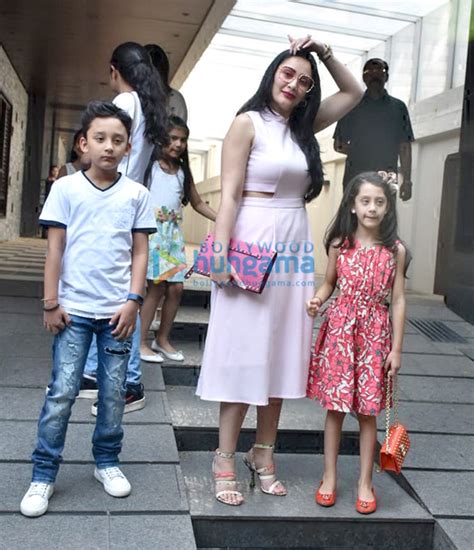 Manyata Dutt spotted with her kids at Hakkasan in Bandra (1) | Shahraan ...