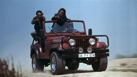 IMCDb Org Jeep CJ 5 In Vivre Pour Survivre 1984