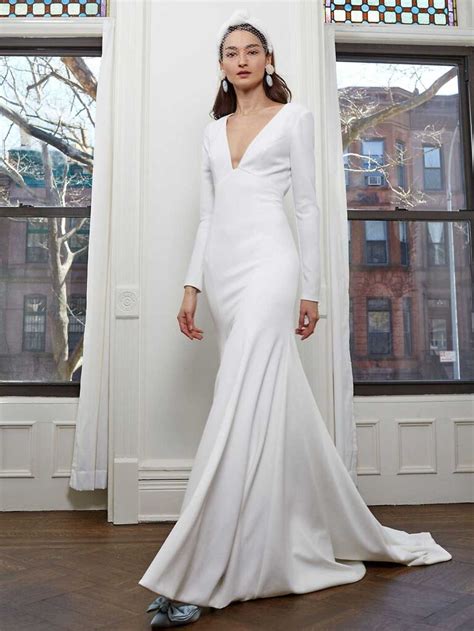 30 Simple Wedding Dresses For Minimalist Brides