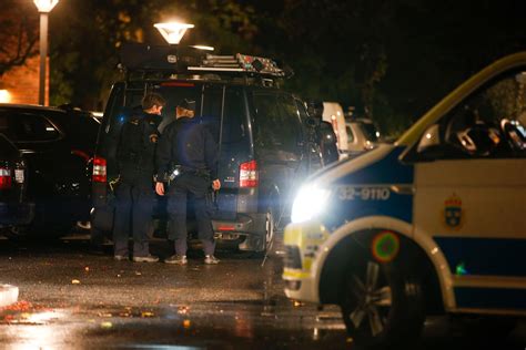 En Anhållen För Mord Efter Skjutning I Farsta