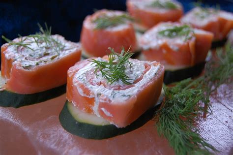 How to Make a Smoked Salmon Cold Appetizer With Capers and Dill ...