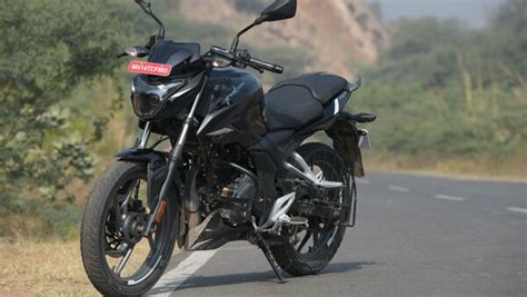 Bajaj Pulsar P150 Review How Is The Most Affordable New Gen Pulsar