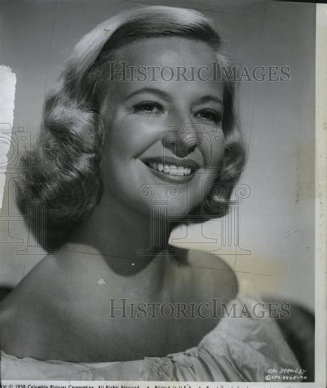 1955 Press Photo Actress Kim Stanley Stars That Old Black Magic Rsl