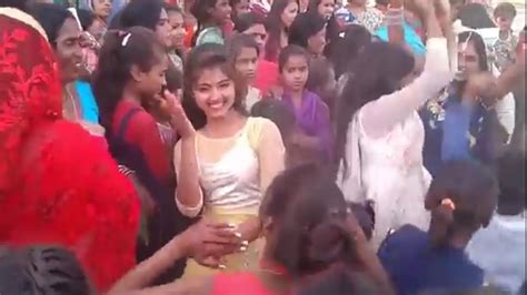 Indian Wedding Dance Desi Dance Bhojpuri Hit Song Marriage Dance Youtube