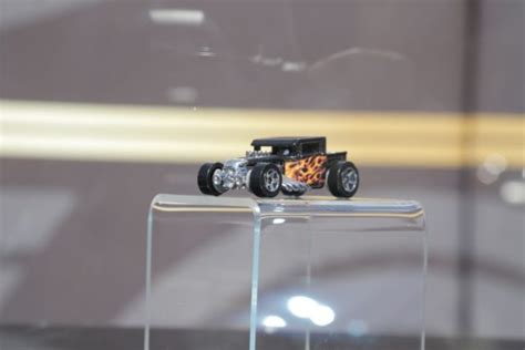 SEMA Chevy Reveals Hot Wheels Camaro LS Tech