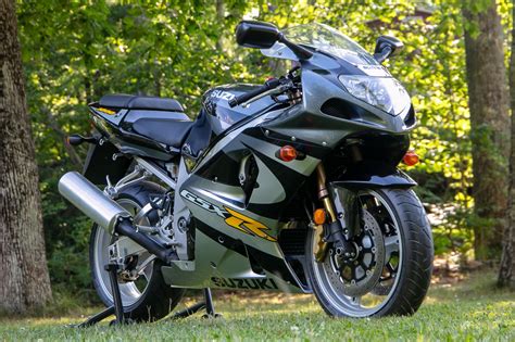 suzuki gsx  iconic motorbike auctions