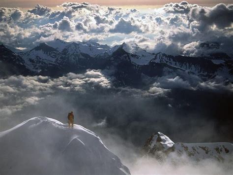 First Kite Skiing of the Mount Eiger in Switzerland - Snow Addiction ...