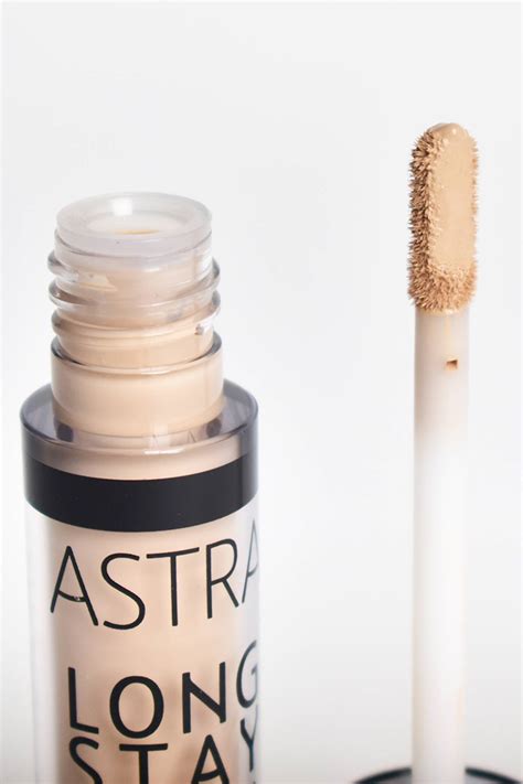 Corrector Líquido Long Stay Astra Nude Deprati Tienda Online