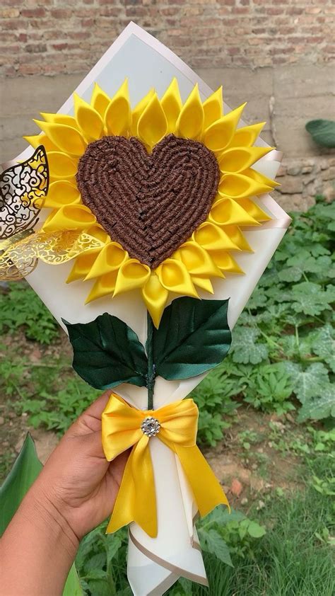 Girasol Eterno En 2024 Flores Artesanales Arreglos Florales Diy