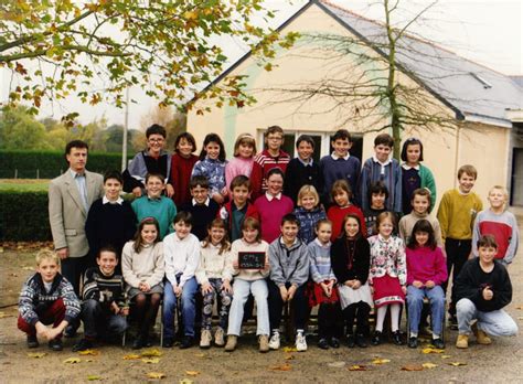 Photo De Classe Cm De Ecole Sainte Marie Petit Mars Copains