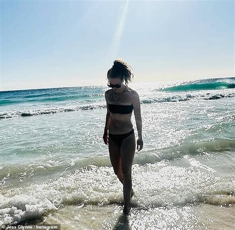 Jess Glynne Flaunts Her Toned Physique In A Strapless Bikini While