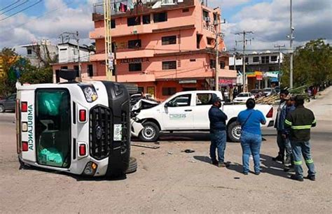 Aparatoso Choque Volcadura Deja Seis Lesionados