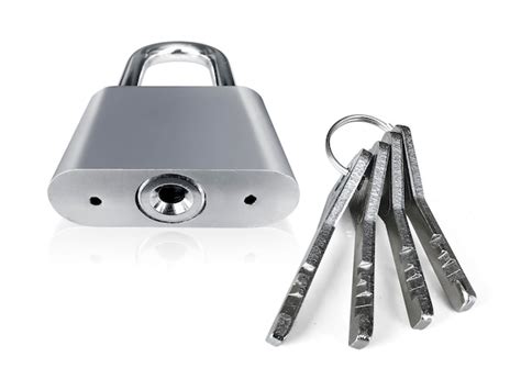 Premium Photo Metal Padlock Isolated On White Background