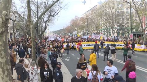 Milhares De Professores Protestam Em Lisboa Euronews