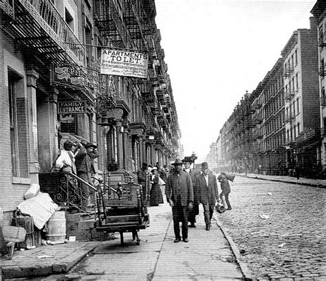 Old New York — Harlem 1905