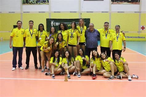 Flamengo é bicampeão do CBI sub 19 feminino CBV