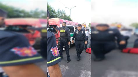 Policía Morelia atiende y traslada a personas lesionadas en accidente