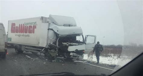 Accident cu un tir între Satulung și Șomcuta MaraMedia