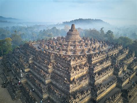 【インドネシア】ジャワ島・ボロブドゥール遺跡周辺でおすすめの観光スポット8選！世界遺産を巡ろう おすすめ旅行を探すならトラベルブック