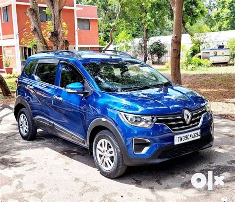 Mobil Besar Untuk Mudik Paling Dicari Di Olx Autos Setir Kanan