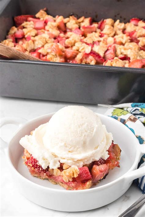 Strawberry Rhubarb Oatmeal Bars Days Of Baking Recipeaddictive